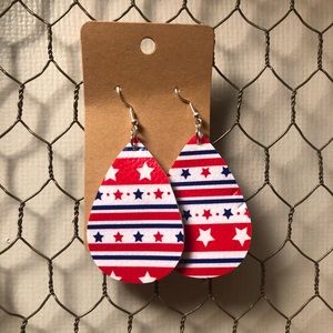 NEW Handcrafted 4th-Of-July Teardrop Earrings